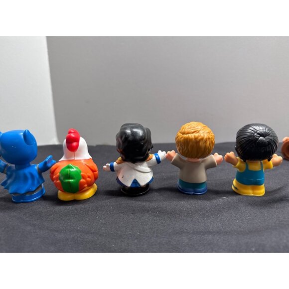 Little People Assorted Figures Set Of 9 Replacement Toys - Picture 8 of 8